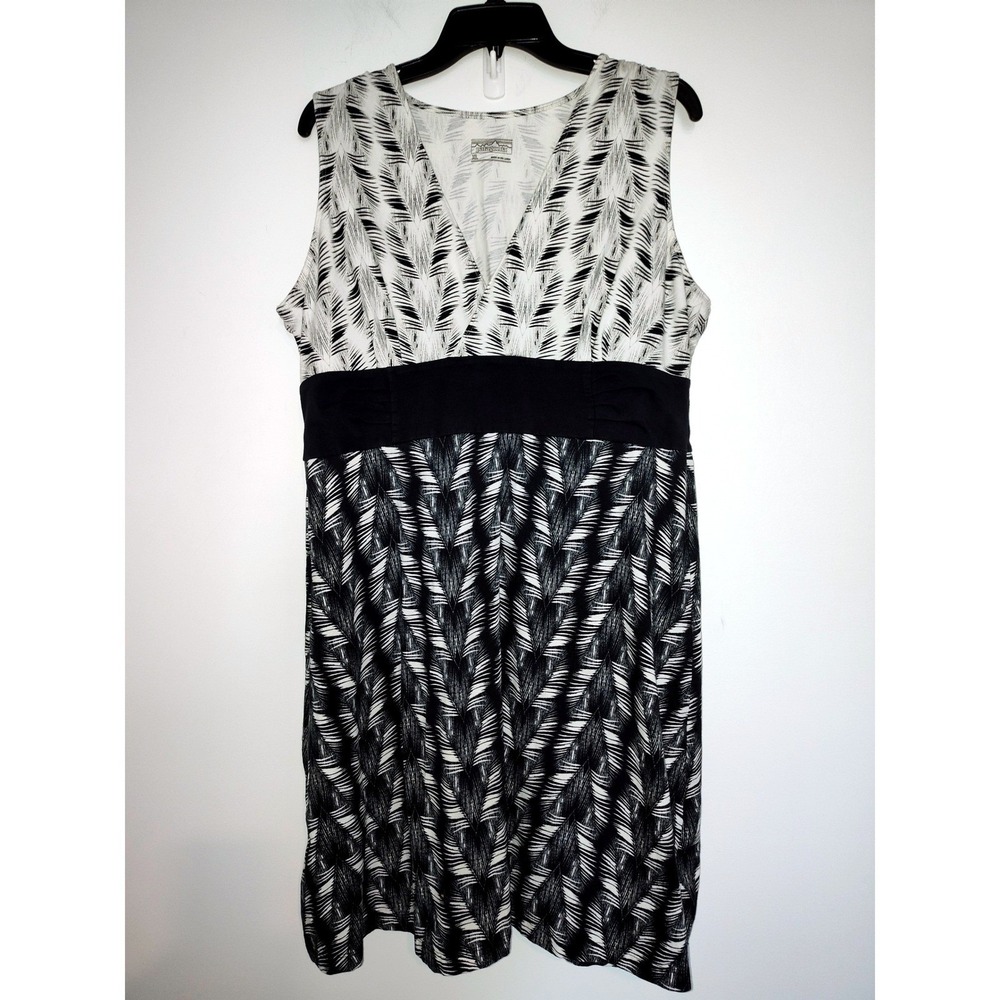 Patagonia Kamala Dress Womens XL Black White Reversible OrganicCotton Sleeveless